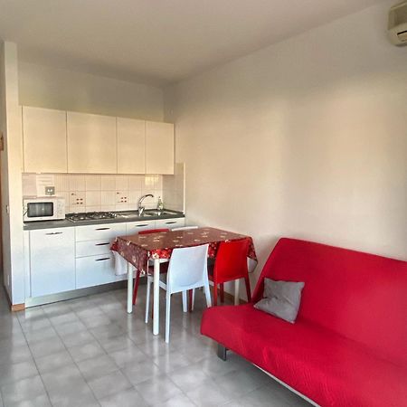 Grazioso Appartamento N 76 A 100Mt Dal Mare Bibione Dış mekan fotoğraf