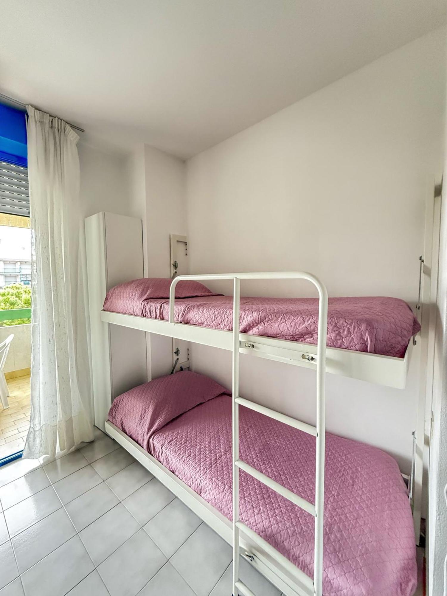Grazioso Appartamento N 76 A 100Mt Dal Mare Bibione Dış mekan fotoğraf